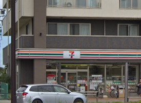 セブンイレブン　飯山満駅前店の画像1