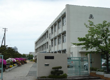 神戸市立 箕谷小学校の画像1