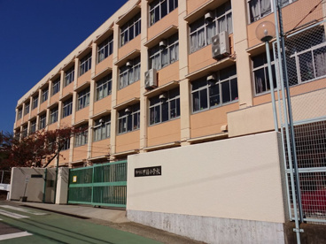 神戸市立甲緑小学校の画像3