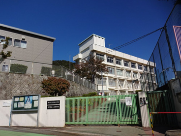 神戸市立谷上小学校の画像3