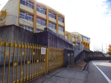 神戸市立小部中学校の画像1