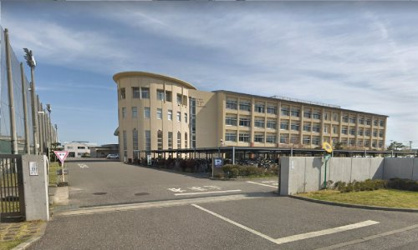 徳島県立富岡東中学校の画像1