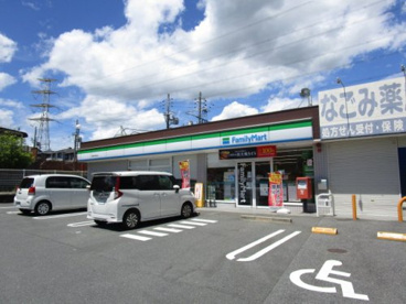 ファミリーマート 精華学研都市店の画像1