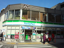 ファミリーマート西小山駅広場前店