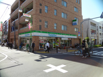 ファミリーマート原町一丁目店