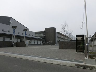 中部中学校の画像1