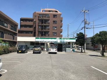 ハウストップ西宮鳴尾店が「ファミリーマート尼崎大庄中通店」周辺の不動産情報をご提供致します! ファミリーマート尼崎大庄中通店の画像1