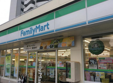 ファミリーマート牧志二丁目店の画像1