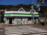 ファミリーマート神鉄花山駅前店