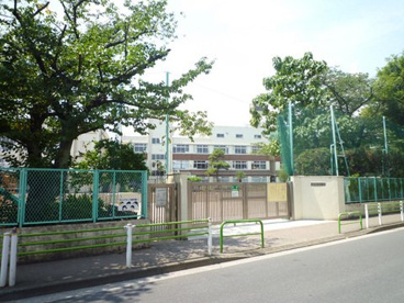 大田区立入新井第一小学校の画像1