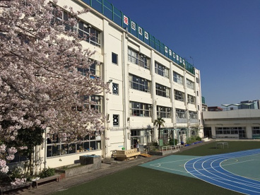 大田区立仲六郷小学校の画像1