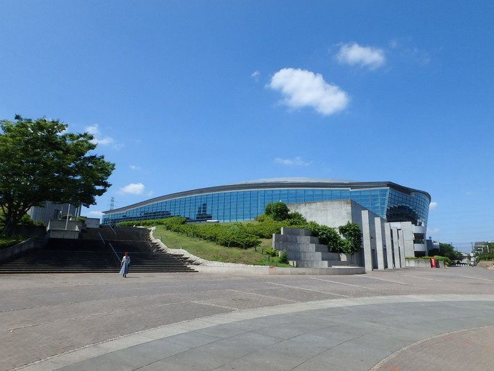 横浜国際プールの画像