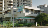 ファミリーマート 真和志小学校前店