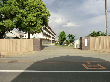 ふじみ野市立花の木中学校の画像2