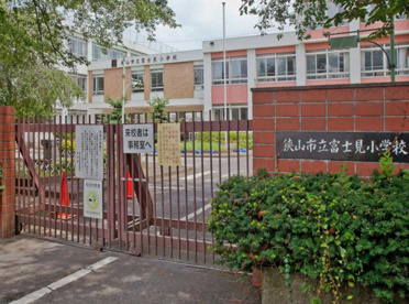 狭山市立富士見小学校の画像1