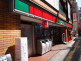 サンクス　日暮里店
