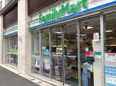 ファミリーマート小浦目黒青葉台店