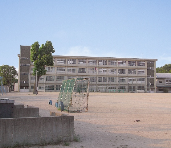 神野小学校の画像