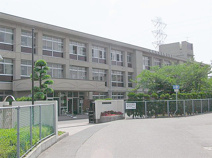 松陽中学校