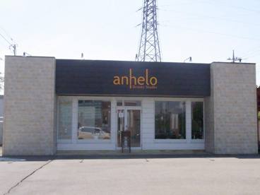 【anhelo Beauty Studio（アネーロビューティースタジオ）】 沼田市の美容室・カット・カラー・パーマ・ヘッドスパの画像1