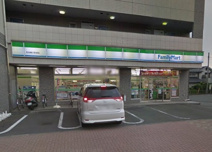 ファミリーマート 鶴川駅西店