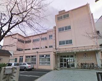 葛飾区医師会附属看護専門学校の画像1