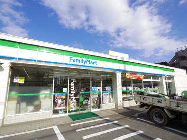 ファミリーマート三原台一丁目店の画像1