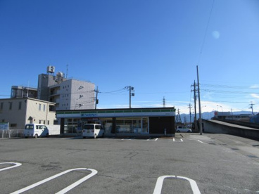 ファミリーマート昭和国母店の画像1