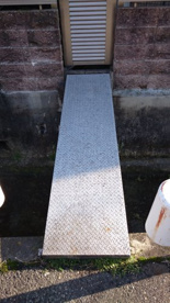 崩落寸前の橋の画像2