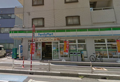 ファミリーマート・浦和白幡店の画像1