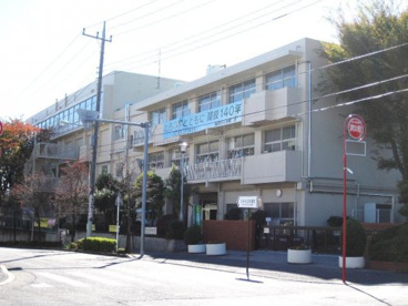 さいたま市立尾間木小学校の画像1