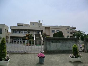 さいたま市立与野南小学校の画像1