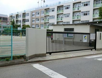 川口市立元郷小学校の画像1