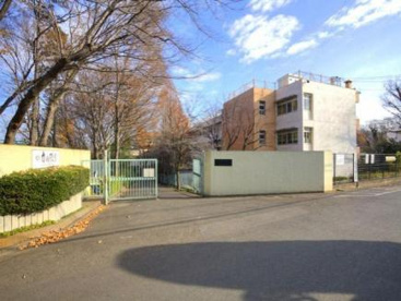 川口市立小谷場中学校の画像1