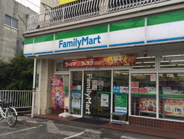 ファミリーマート西海川口店の画像1