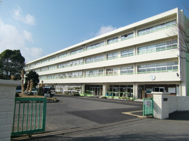 志木市立志木第二中学校の画像1