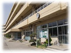 志木市立志木中学校の画像1