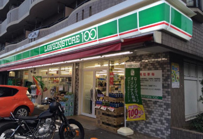ローソンストア100 わらび警察前通の画像1