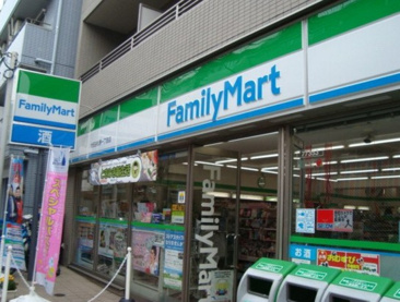 コンビニエンスストア ファミリーマート 世田谷松原一丁目店