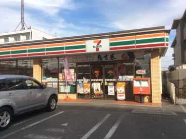 セブンイレブン さいたま与野公園店の画像1