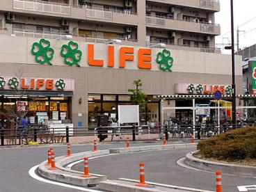 ライフ 北赤羽店の画像1