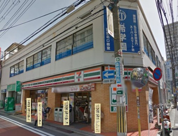 セブン−イレブン西宮北口駅北店の画像1