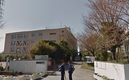  草加市立新栄中学校の画像1