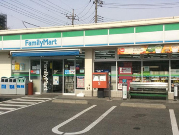 ファミリーマート川口元郷店の画像1