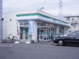 ファミリーマート城陽奈島店