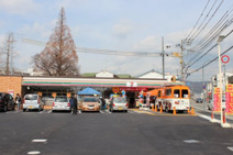 セブンーイレブン池田鉢塚３丁目店