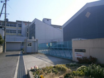 箕面市立萱野小学校