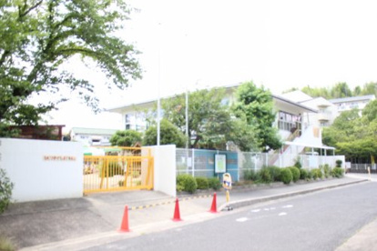 箕面市立幼稚園ひがし幼稚園の画像1