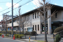 箕面市立桜ヶ丘図書館