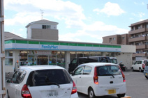 ファミリーマート箕面稲店